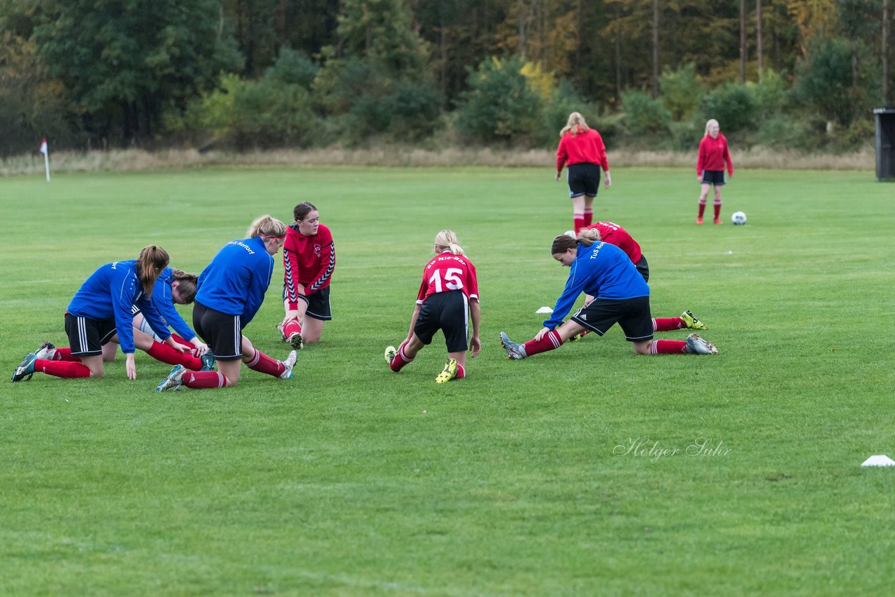 Bild 68 - B-Juniorinnen SG Mittelholstein - SV Frisia 03 Risum-Lindholm : Ergebnis: 1:12